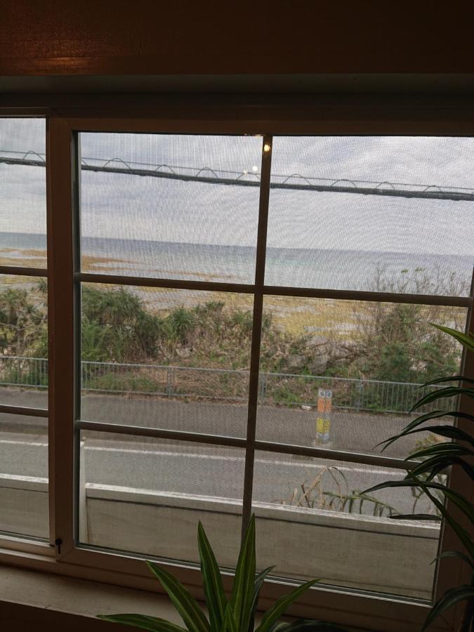 Maribu Beach House Onna Exterior foto